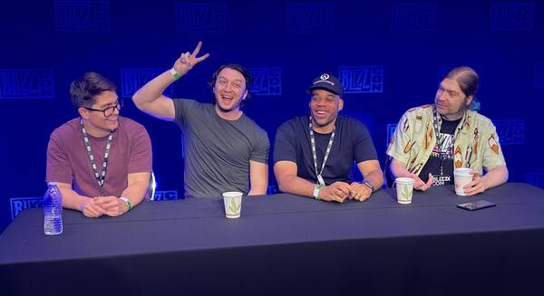 - 알렉 도슨&nbsp;수석 영웅 디자이너,&nbsp;라칸 카마쉬 선임 캐릭터 아티스트, 케니 허드슨 영웅 프로듀서,&nbsp;포스터 엘멘도프&nbsp;선임 테스트 애널리스트