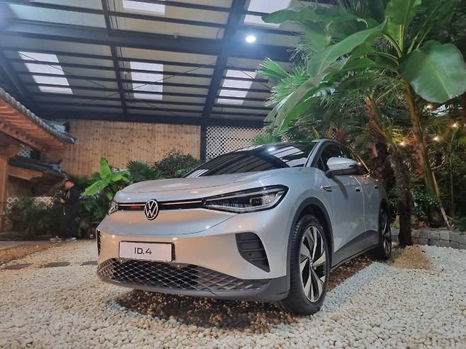 ID.4 정측면ⓒ데일리안 편은지 기자