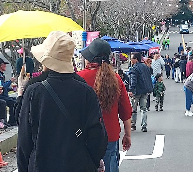 ​전남 해남 삼산면 두륜산 도립공원 일원에서 지난 3&sim;5일 펼쳐진 '제5회 해남미남(味南)축제'가 성황리에 막을 내렸다. 3일 오후 축제장을 찾은 방문객 ⓒ시사저널 정성환​