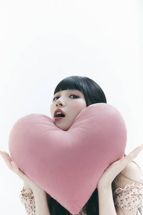 수지 인터뷰 사진=넷플릭스