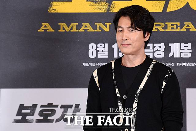 배우 정우성이 영화 '서울의 봄'과 지니TV '사랑한다고 말해줘'로 스크린과 브라운관을 오가며 다채로운 매력을 발산한다. /남용희 기자