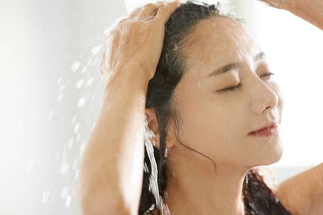 잘못된 방식의 트리트먼트 사용은 머릿결 개선에 아무런 효과를 내지 못한다./사진=게티이미지뱅크