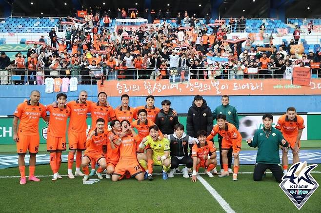 ▲ 대전전에 승리를 거둔 강원 ⓒ한국프로축구연맹