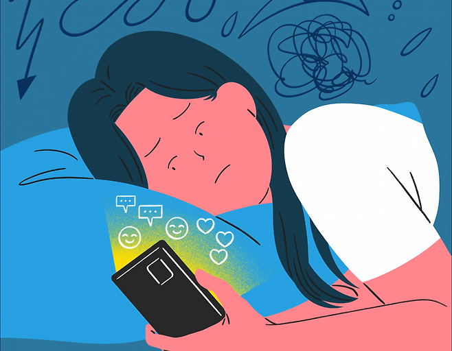 화면 불빛이 시각을 자극하는 스마트폰은 잠자리에서 가급적 멀리하는 게 좋다. 게티이미지뱅크