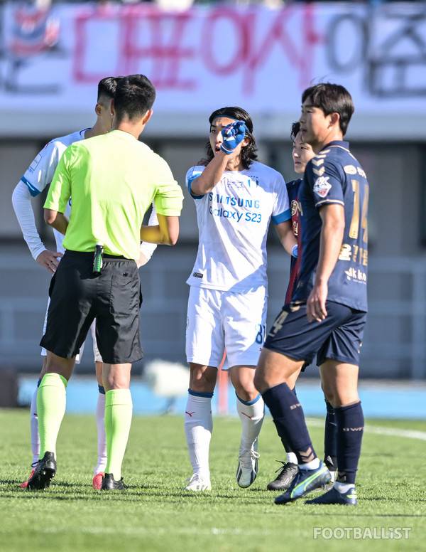 카즈키(가운데, 수원삼성). 서형권 기자