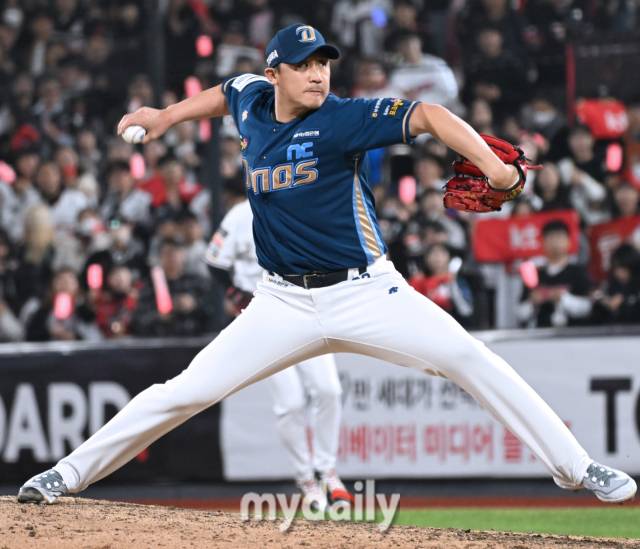 2023년 10월 31일 경기도 수원 KT위즈파크에서 열린 '2023 신한은행 SOL KBO 포스트시즌' 플레이오프 2차전 KT 위즈와 NC 다이노스 경기. NC 이용찬./마이데일리