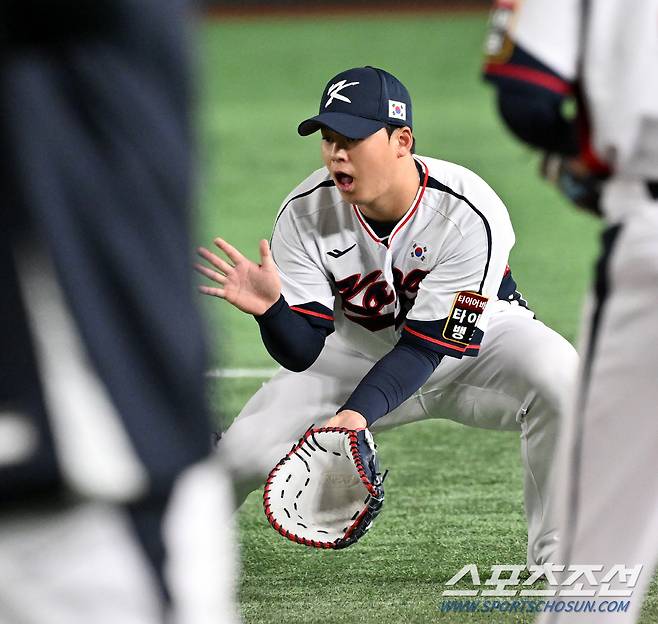 15일 일본 도쿄돔에서 열린 2023 아시아 프로야구 챔피언십(APBC) 공식 연습. 노시환이 수비 훈련을 하고 있다. 도쿄(일본)=박재만 기자pjm@sportschosun.com/2023.11.15/