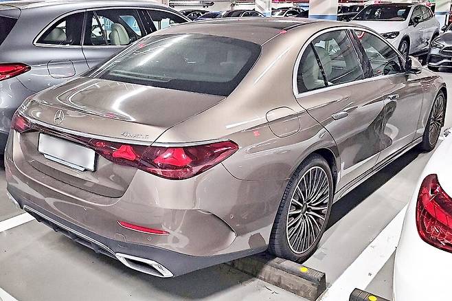 메르세데스-벤츠 'E클래스 풀체인지' (출처 : 숏카)