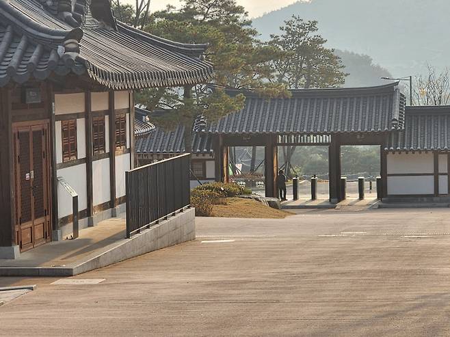 경북 영주시 순흥면에 있는 한(韓)문화 테마파크 선비세상이 지난 1일 관람객 한 명 없이 텅 비어 있다.