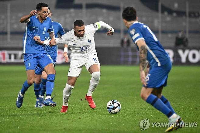 그리스와 프랑스의 경기 모습 [AFP=연합뉴스]