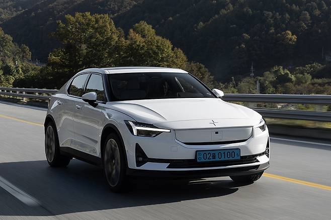 폴스타 2 롱 레인지 싱글 모터. 폴스타