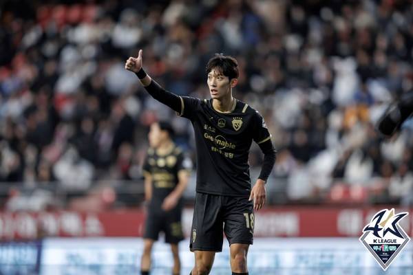 강현제(포항스틸러스). 한국프로축구연맹 제공