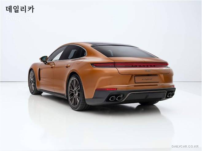 포르쉐, 파나메라