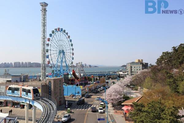 출처: 게티이미지뱅크 (국내 관람차 여행)