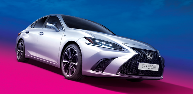 Lexus ES 300h F Sport [Courtesy of Lexus]