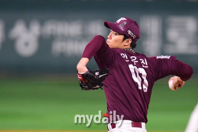 2022년 11월 1일 인천 SSG랜더스필드에서 진행된 '2022 프로야구 한국시리즈 1차전' 키움-SSG의 경기. 안우진/마이데일리