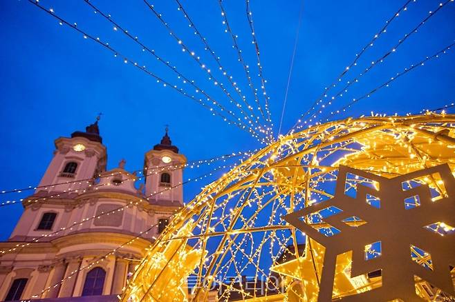 에게르 크리스마스 마켓&nbsp;ⓒ 헝가리 관광청