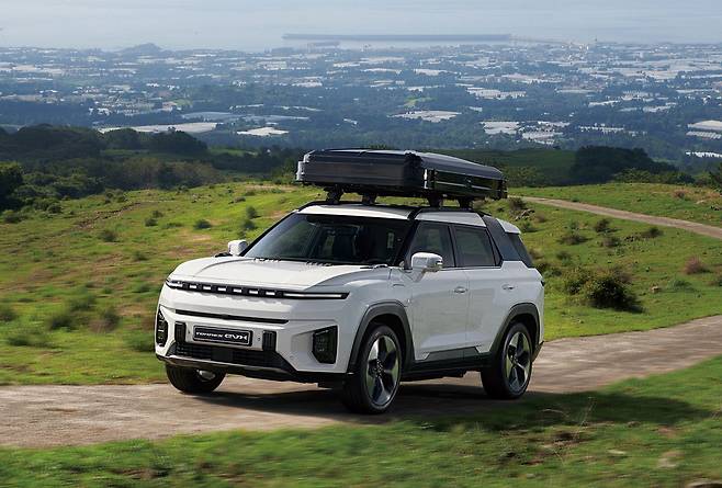 KG모빌리티 전기 SUV 토레스 EVX. /KG모빌리티 제공