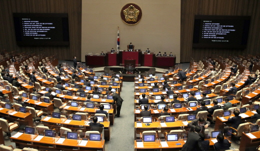 수도권 분양가상한제 아파트의 분양 계약자에게 적용하는 '거주 의무 폐지' 법안이 국회 국토교통위원회 국토법안심사소위원회의 문턱을 넘지 못했다./사진=장동규 기자