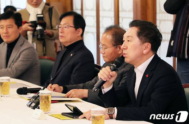 김기현 국민의힘 대표가 3일 서울 종로구 국무총리 서울공관에서 열린 고위당정협의회에서 모두 발언을 하고 있다. (공동취재) 2023.12.3/뉴스1 ⓒ News1 유승관 기자