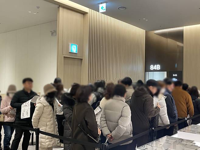 서산 센트럴 아이파크 견본주택에 마련된 유니트 대기줄 모습 [사진 = HDC현대산업개발]