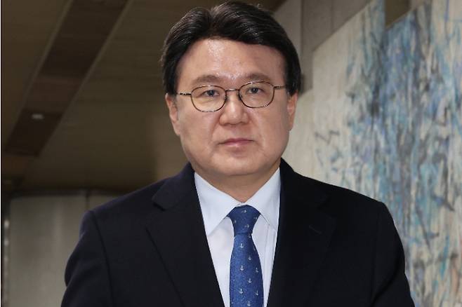 '울산시장 선거개입' 사건과 관련해 재판에 넘겨진 황운하 의원.  연합뉴스