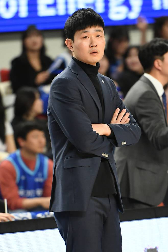 가스공사 강혁 감독. 사진 | KBL