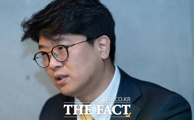 김준우 정의당 비대위원장은 <더팩트>와의 인터뷰에서 정의당이 추진해 온 근로기준법 4인이하 전면 적용, 상병수당 제도 등을 예로 들며 "현실적 문제의식의 본연을 정책에 반영하는 부분에서는 여전히 저희가 가지는 강점과 진정성이 있다고 생각한다"고 말했다. /박헌우 기자