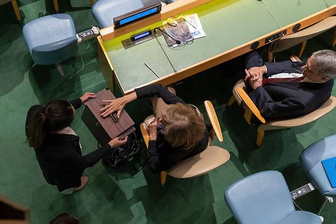 11일(현지시간) 미국 뉴욕 유엔본부에서 열린 유엔총회에서 14개 유엔 인권이사회 이사국 선출을 투표가 진행되고 있다./UN 제공