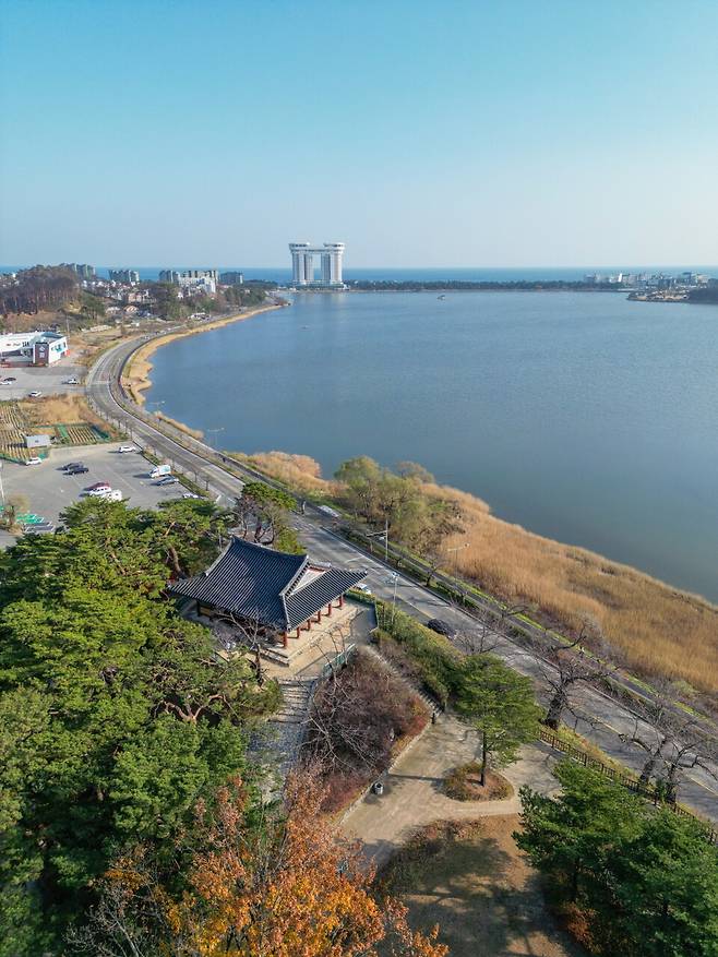 경포대에서 내려다본 경포호