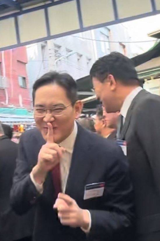 (온라인커뮤니티)