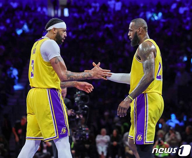NBA LA 레이커스가 뉴올리언스를 꺾고 인-시즌 토너먼트 결승에 올랐다. ⓒ AFP=뉴스1