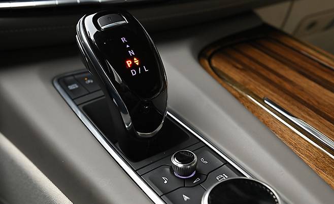 캐딜락 에스컬레이드. 김학수 기자