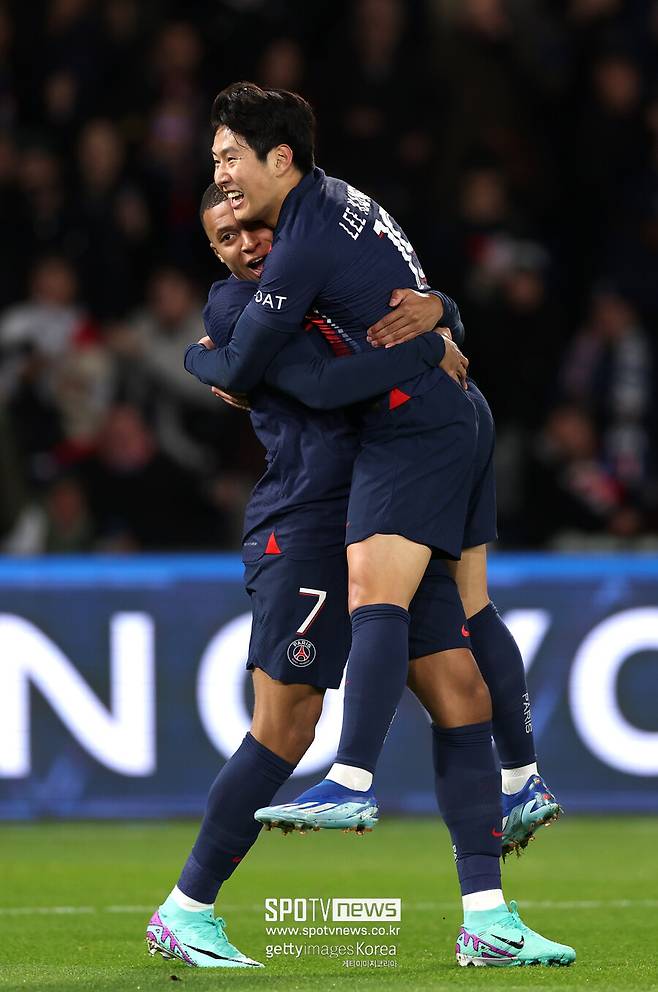 ▲ 이강인의 리그앙 데뷔골이 리그 공식 11월 이달의 골 후보에 올랐다