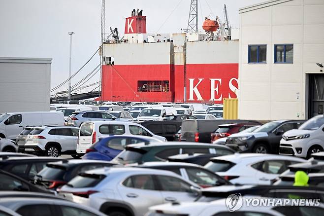 스웨덴 항구 노동자들, 테슬라 차량 하역 중단  [TT News Agency/로이터=연합뉴스. 재판매 및 DB 금지]