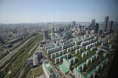 서울 영등포구 여의도 아파트 단지 일대. /연합뉴스