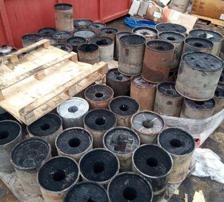 구멍 뚫린 매연저감장치(DPF) 필터  [인천 남동경찰서 제공. 재판매 및 DB 금지]