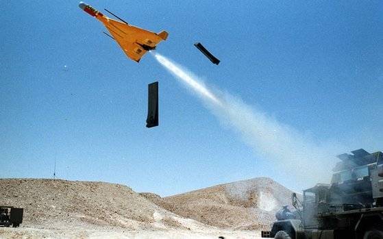 하피(Harpy) 발사 장면, IAI