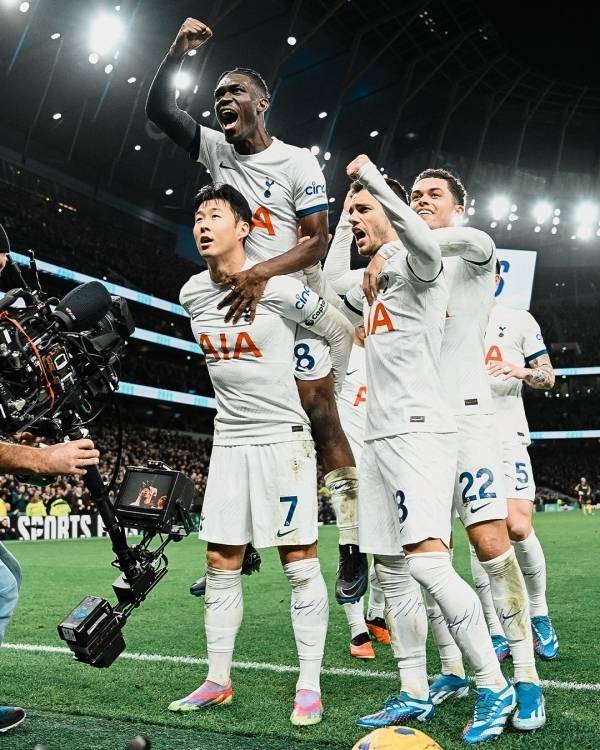 사진=토트넘 공식 SNS