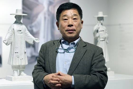 바티칸 김대건 성상 조각한 한진섭 “550년 비워둔 곳, 그의 자리 같았다”