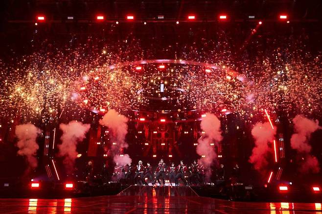 사진=트레저, YG 제공