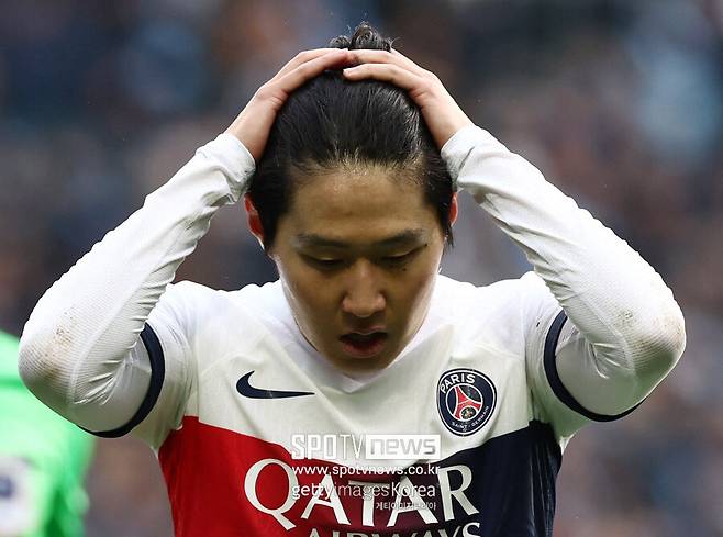 ▲ 파리 생제르맹은 14일(한국시간) 독일 도르트문트 지그날 이두나 파크에서 열린 '2023-24시즌 유럽축구연맹(UEFA) 챔피언스리그(UCL) 조별리그' F조 6라운드 최종전에서 보루시아 도르트문트와 1-1로 비겼다