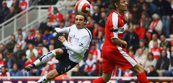 베르바토프는 뛰어난 축구 지능과 현란한 볼 트래핑을 가진 선수였다. 우아한 기술과 침착함으로도 유명했던 그는 토트넘 시절 정확한 패스와 슈팅으로 인해 ‘아이스맨(The Iceman)’이라는 별명을 얻었다. 토트넘 홈페이지