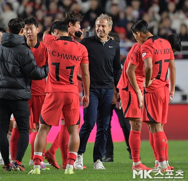 위르겐 클린스만 감독이 이끄는 대한민국 축구대표팀은 2024년 1월 6일(한국시간) 아랍에미리트(UAE) 아부다비의 뉴욕대 아부다비 스타디움에서 이라크를 상대한다. 사진=천정환 기자