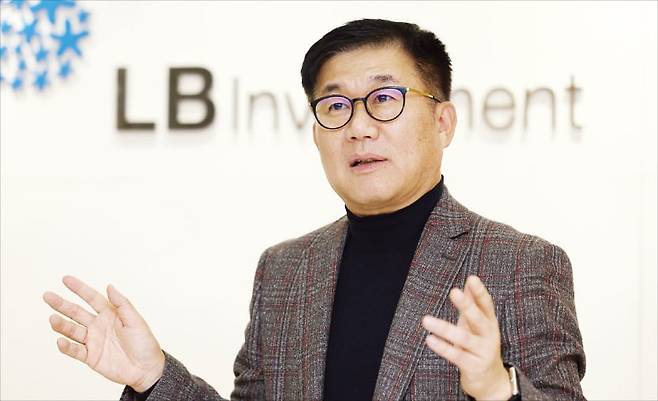 박기호 LB인베스트먼트 대표는 “내년 상반기부터 적극적인 투자에 나서겠다”며 “기술력을 갖춘 회사들은 내년을 기점으로 급성장할 것”이라고 말했다.  이솔 기자