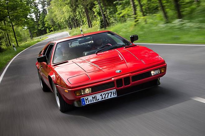 BMW M1