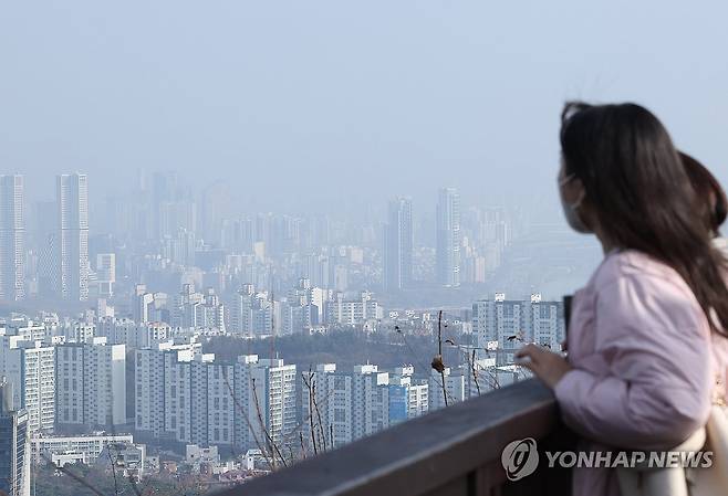 미세먼지로 뿌연 서울 [연합뉴스 자료사진]