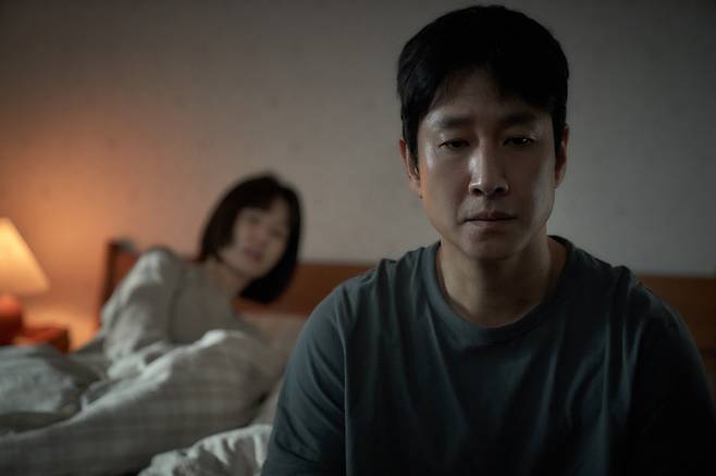 Lee Sun-kyun in 2023 black comedy horror mystery thriller film "Sleep" (Lotte Entertainment)