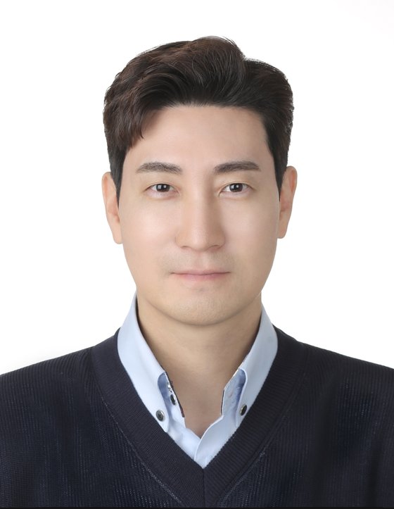 펀딩인사이더는 글로벌 크라우드펀딩 전문 에이전시다. 사진은 박할람 대표.