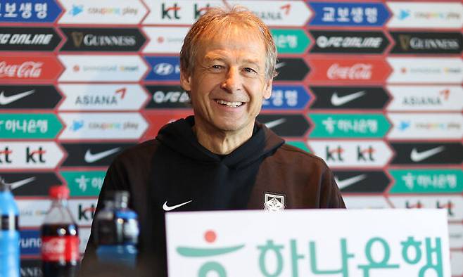 위르겐 클린스만 한국 축구대표팀 감독